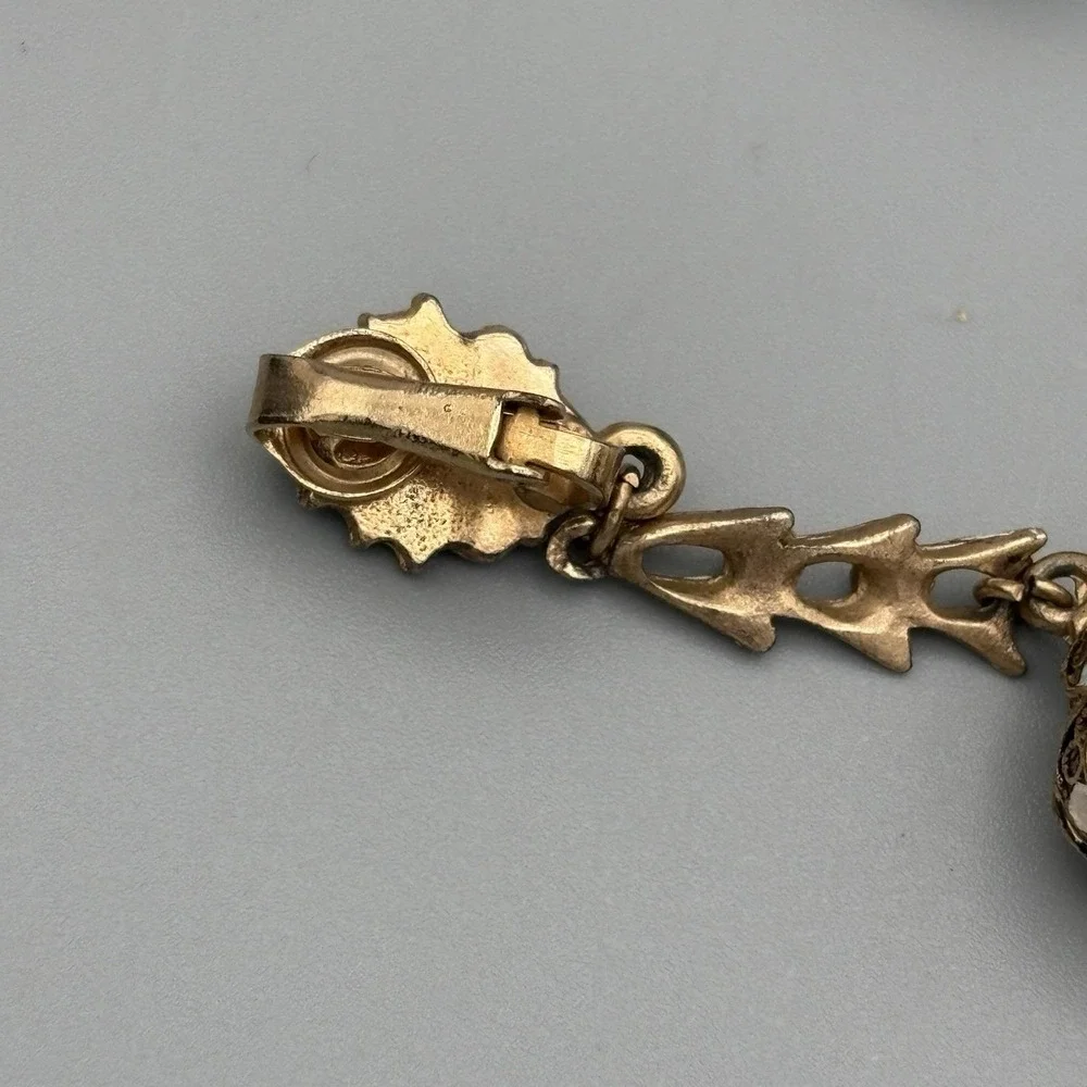 Vintage Dangle Floral Clip On Earrings Enamel Pastels 1940s Dimensional READ
